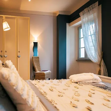 Casa Grimaldi & Restaurant Tre Stelle S 3* ماتيليكا