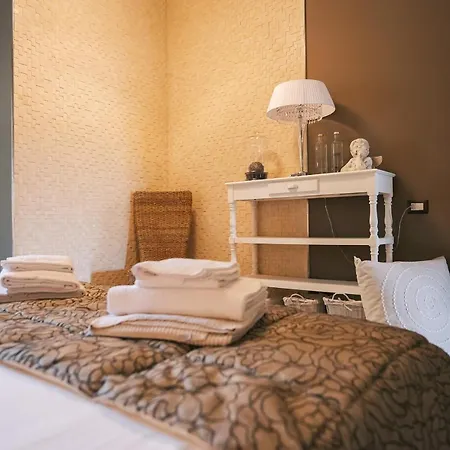 Casa Grimaldi & Restaurant Tre Stelle S فندق ماتيليكا