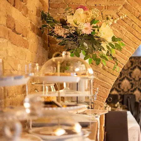 Casa Grimaldi & Restaurant Tre Stelle S מאטליקה