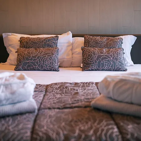 فندق Casa Grimaldi & Restaurant Tre Stelle S 3*