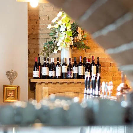 Casa Grimaldi & Restaurant Tre Stelle S מלון 3*